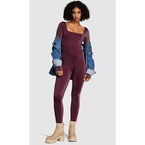 Pink by Victoria’s Secret long sleeve square neck seamless jumpsuit NWT small